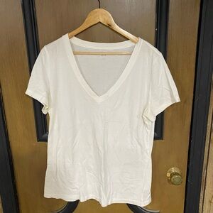 White V neck shirt. Gap. Size large.
